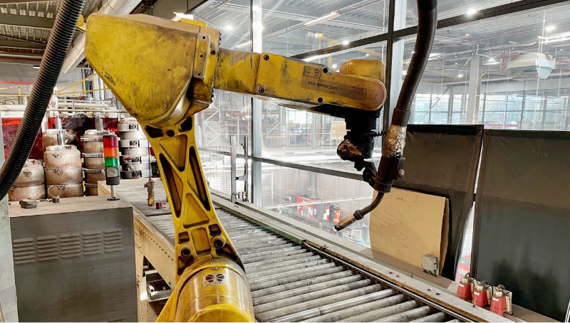 QBTEC lasrobot